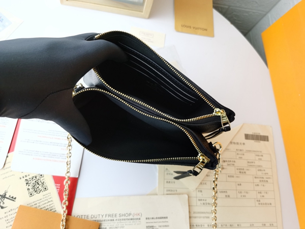 ルイヴィトンバッグ角部分ディテール